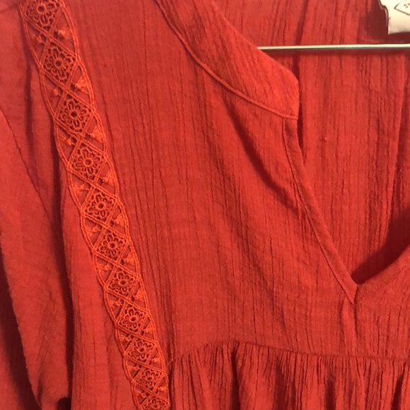 Women’s Vintage style St John’s Bay Rayon top 2x - Picture 2 of 6